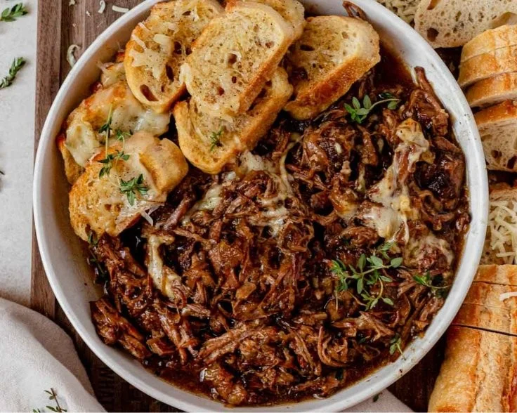 Rôti de bœuf aux oignons à la française